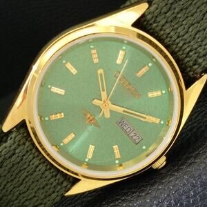 Vintage 1972 Citizen Automatic Mens Gold Watch W/daydate & Green accents